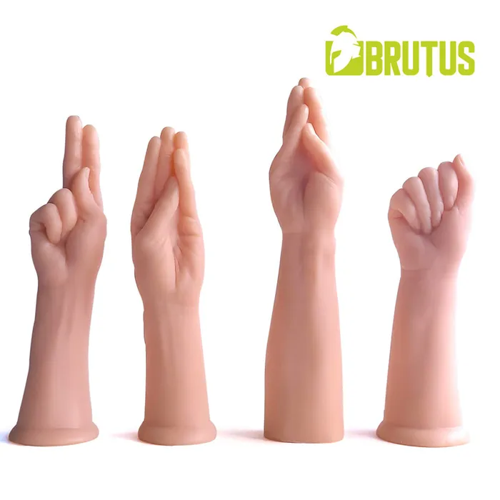 Dildos | Brutus Brutus - Fisting Dildo - PVC - Realistische Vuist Dildo - Lichte Huidskleur